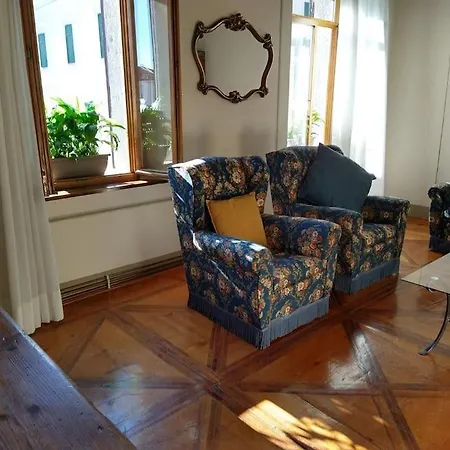 Apartment Palazzo Policreti Negrelli